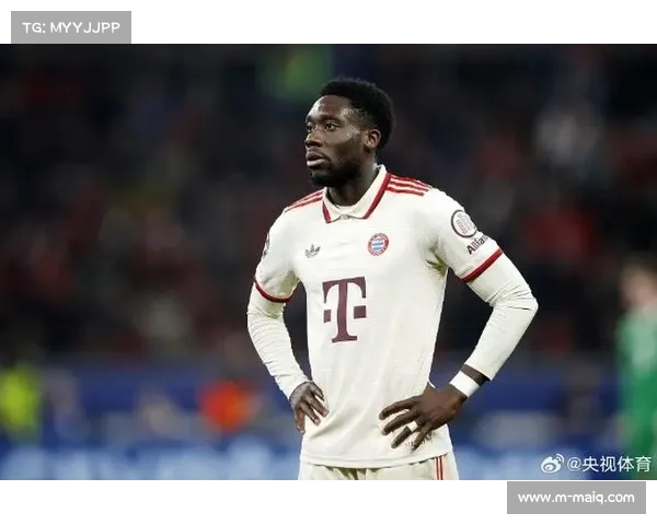 拜仁左后卫阿方索·戴维斯右膝前交叉韧带撕裂,赛季提前报销